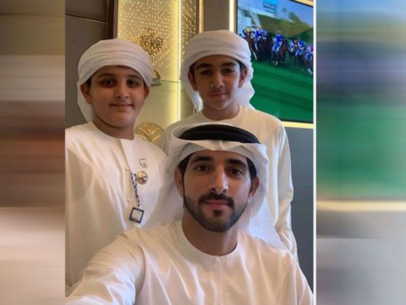 بالصور: شاهد ولي عهد دبي برفقة أطفال عائلته